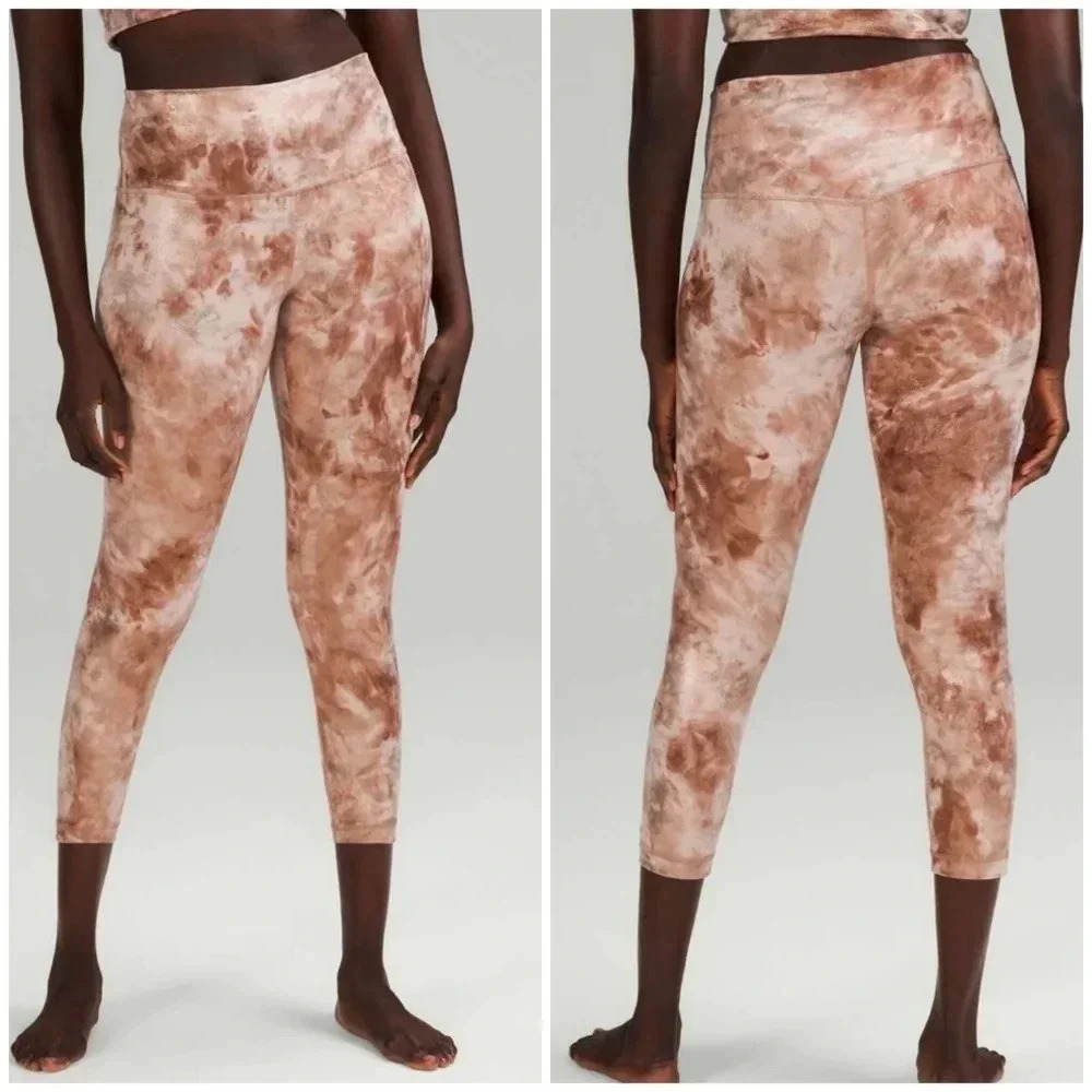 Lululemon Womens Size 6 Align 23" Shine Diamond Dye Misty Shell Crop Leggings